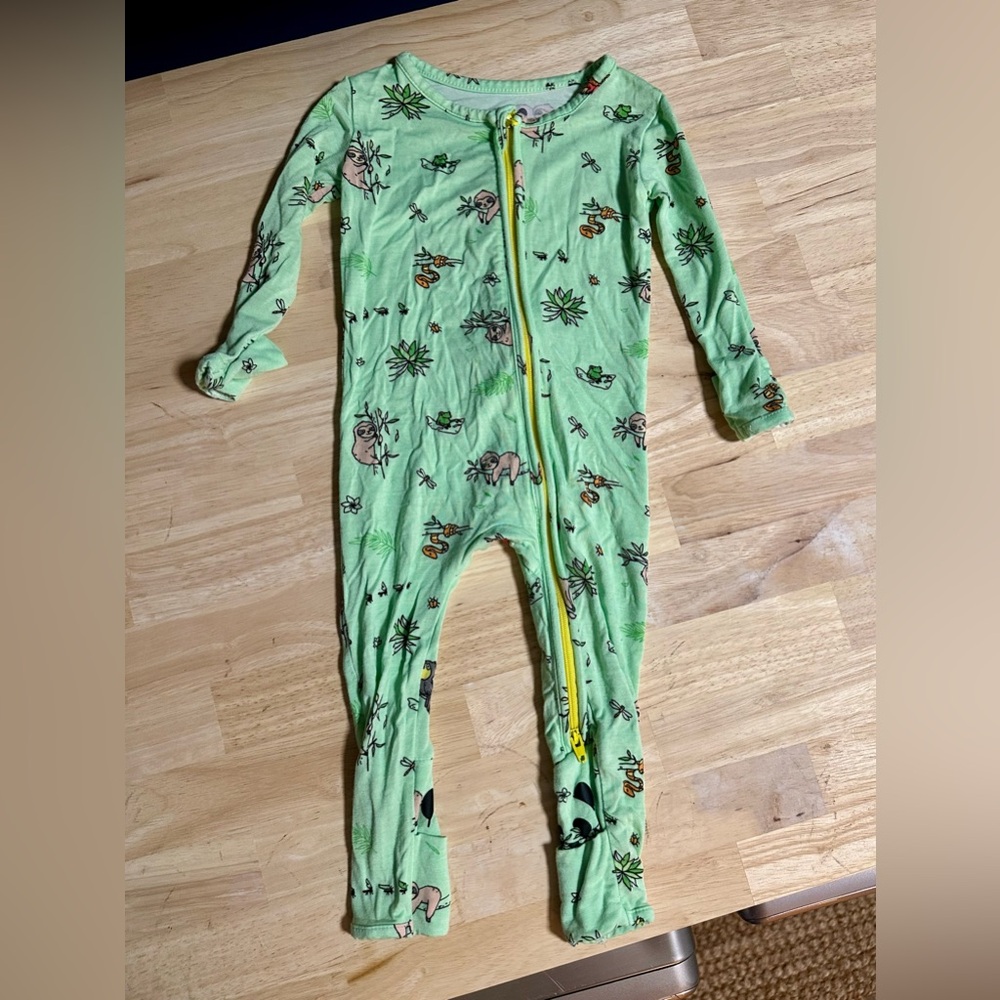 6-9M Bellabu Bear Onesie 2 FOR $20